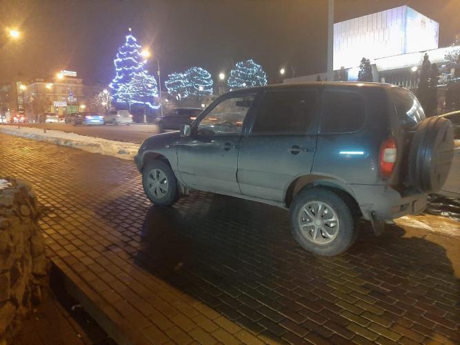 В Липецке под колеса попали три пешехода