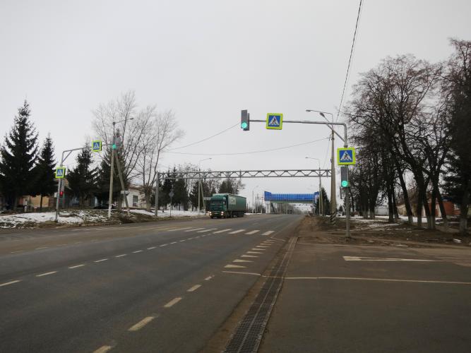 В Тросне установили светофор по требованию