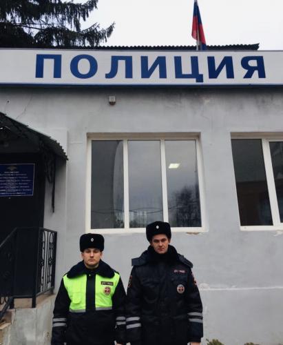 Белгородские автоинспекторы помогли оперативно доставить ребенка в больницу