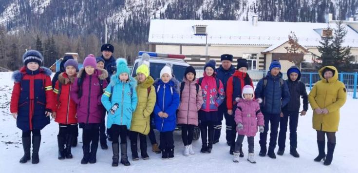 В школах Улаганского района проходят уроки дорожной безопасности