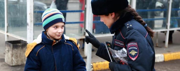 В Московской области автоинспекторы напомнили пешеходам и водителям о важности соблюдения дорожных правил