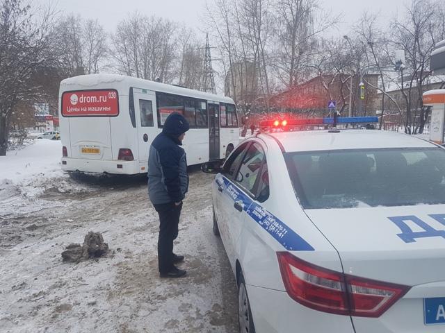 Сотрудниками Госавтоинспекции Свердловской области проводятся специализированные рейды по контролю за пассажирскими перевозками