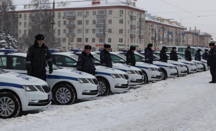 Сотрудники Госавтоинспекции Удмуртии получили 24 новых патрульных автомобиля