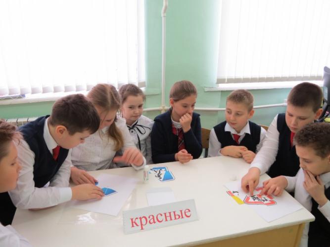 В городе Балашове прошел конкурс-соревнование «Безопасная дорога»