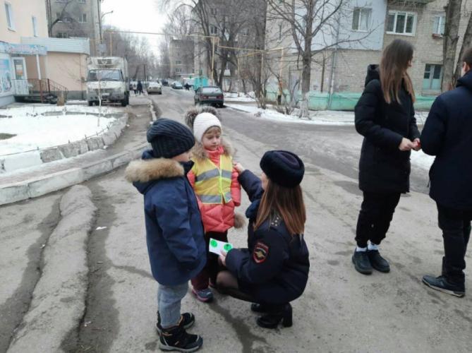 В Саратовской области стартует профилактическое мероприятие "Будь ярким на дороге!