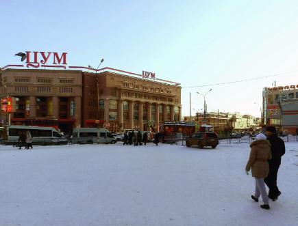 Дети из Нижнего Новгорода в ЦУМе изучили профессию инспектора дорожного движения