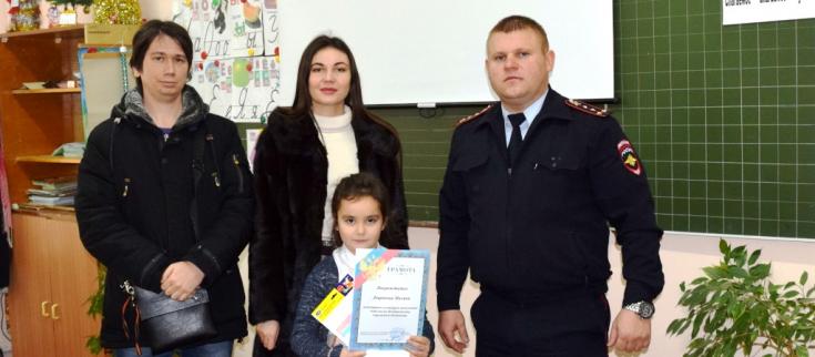 Школьники Кабардино-Балкарии продемонстрировали знания дорожных правил в творческой форме