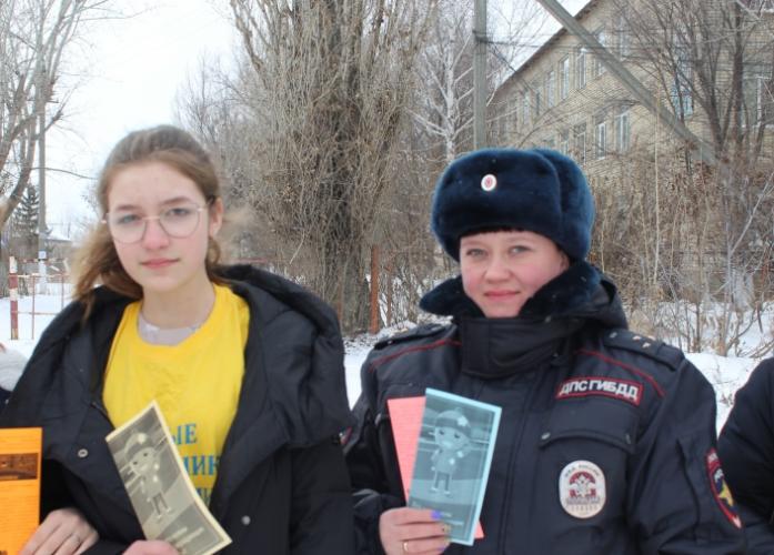 В Ершове прошла акция «Я заметный пешеход!»