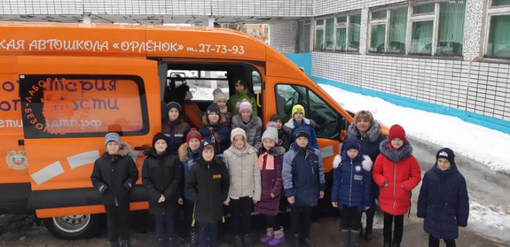 В Марксе «Лаборатория безопасности» побывала у младших школьников