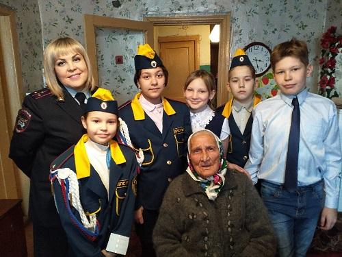 Сотрудники Госавтоинспекции проводят мероприятия в преддверии 75 – летия Победы в Великой Отечественной войне