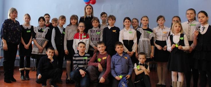 Сотрудники ГИБДД провели для школьников Курагинского района единый день безопасности