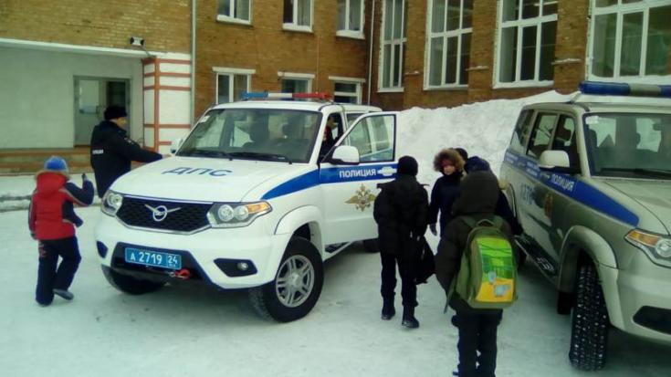 Начальник енисейской Госавтоинспекции посетил удаленные сельские школы
