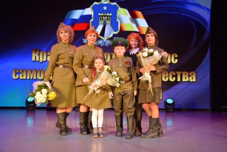 Ставропольская семья сотрудников ГИБДД приняла участие в конкурсе «Салют Победы»