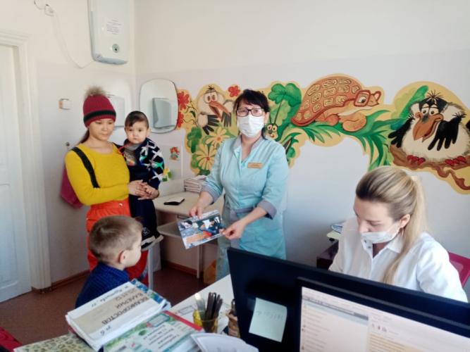 В Алданском районе медики принимают активное участие в пропаганде правовых знаний в области БДД среди родителей и детей