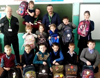 В БАЛЕЙСКОМ РАЙОНЕ АВТОИНСПЕКТОРЫ И РОДИТЕЛЬСКАЯ ОБЩЕСТВЕННОСТЬ ПРОВЕЛИ АКЦИЮ «СТАНЬ ЗАМЕТНЫМ, СОБЛЮДАЙ ПДД».
