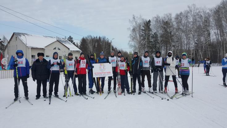 В Томской области спортсмены-полицейские поддержали Стратегию «Россия без ДТП»