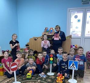 В Гагаринском районе прошла акция "Сердца безопасности"