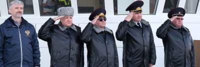 На автомобильных подходах к Крымскому мосту начали работу стационарные посты ДПС
