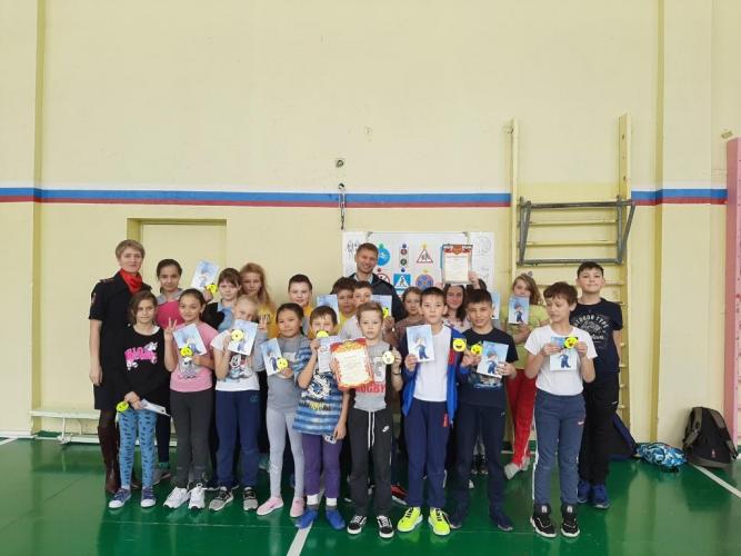 Для школьников села Чапланово проведена спортивно – развивающая игра по ПДД