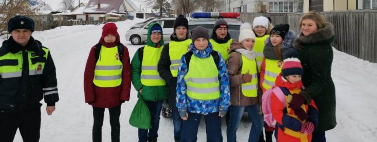 ЮИДовцы и автоинспекторы Куйбышевского района провели профилактическую акцию «Ремень безопасности»