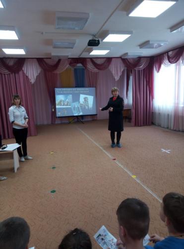 Сотрудники ГИБДД организовали познавательное мероприятие для дошкольников
