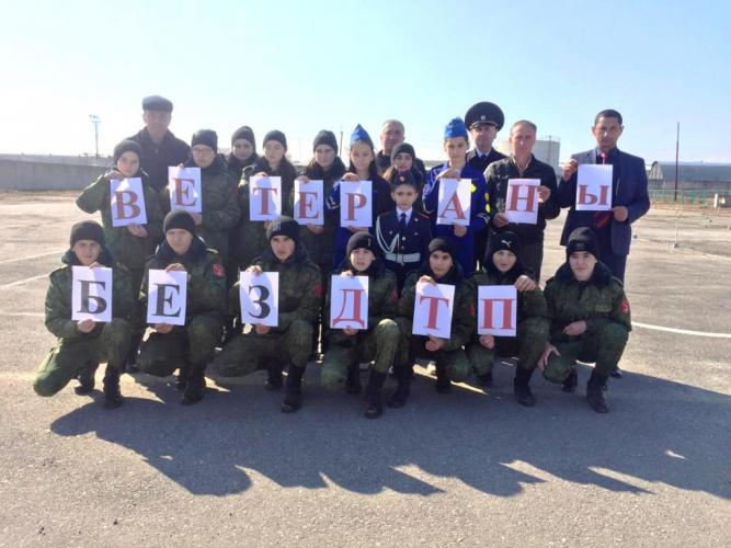 «Автодеды» Кабардино-Балкарии показали мастер-класс безопасного маневрирования на дорогах