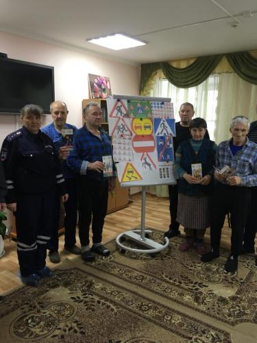В Татарстане проходят специальные занятия для пожилых участников дорожного движения