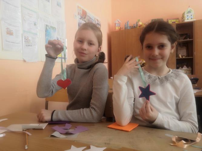 Сотрудники ГИБДД Владивостока и активисты общественного движения провели акцию «Будь заметным на дороге!»