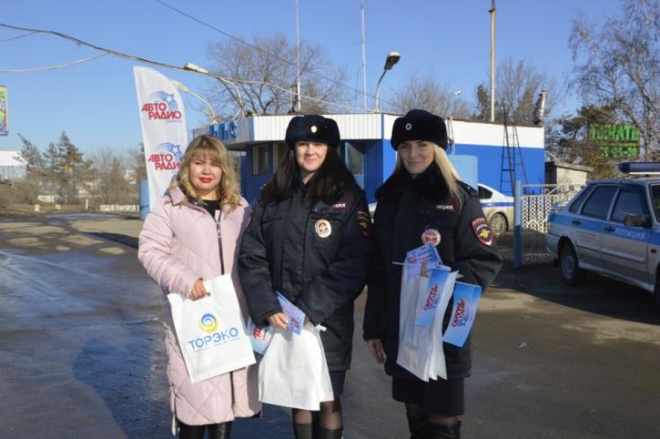 В Саратовской области прошла акция Госавтоинспекции «Защитник за рулем!»