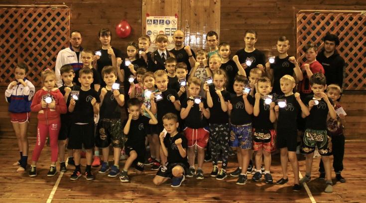 «Бой с тенью» - под таким девизом Госавтоинспекция Томской области и тайские боксеры провели профилактическое мероприятие