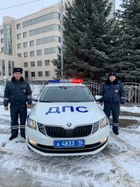 Сотрудники Госавтоинспекции Казани оказали помощь ребенку
