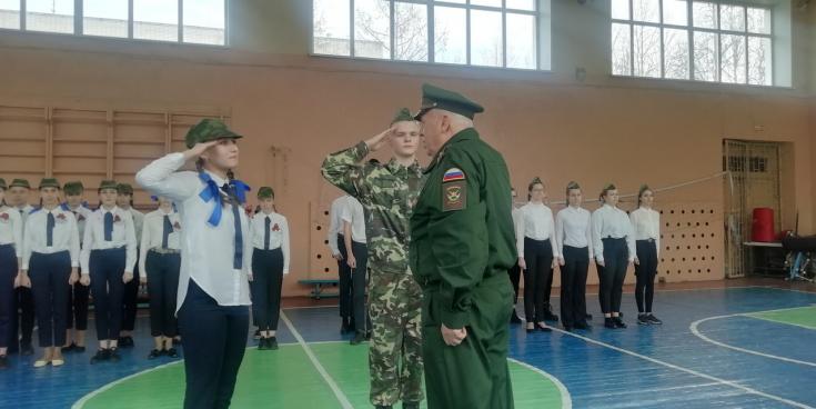 В МОУ СОШ №43 города Твери прошел смотр строя и песни на кубок имени В. И. Кузнецова