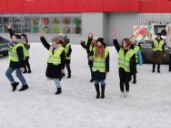 В Кунгуре Пермского края прошла танцевальная акция «В жизнь влюбись - засветись!»