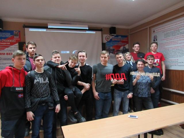 На Кубани студентам колледжей напоминают о недопустимости управления транспортным средством без водительского удостоверения
