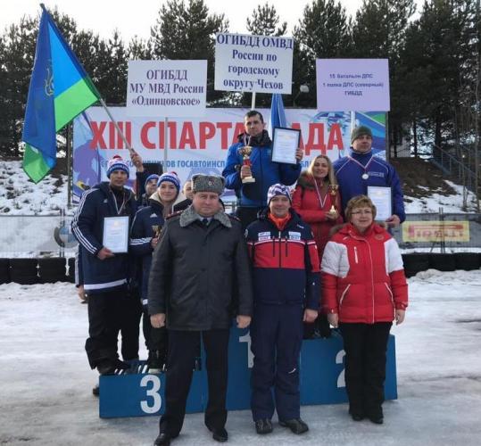 На XIII зимней Спартакиаде среди сотрудников Госавтоинспекции состоялся товарищеский хоккейный матч с клубом артистов