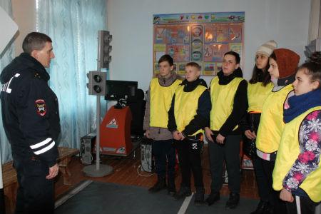 Акция "ДОРОЖНЫЙ ПАТРУЛЬ БЕЗОПАСНОСТИ"
