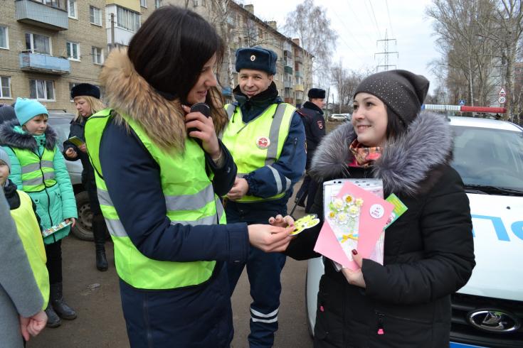 В Тамбове ЮИДовцы провели пропагандистские акции вблизи своих образовательных организаций