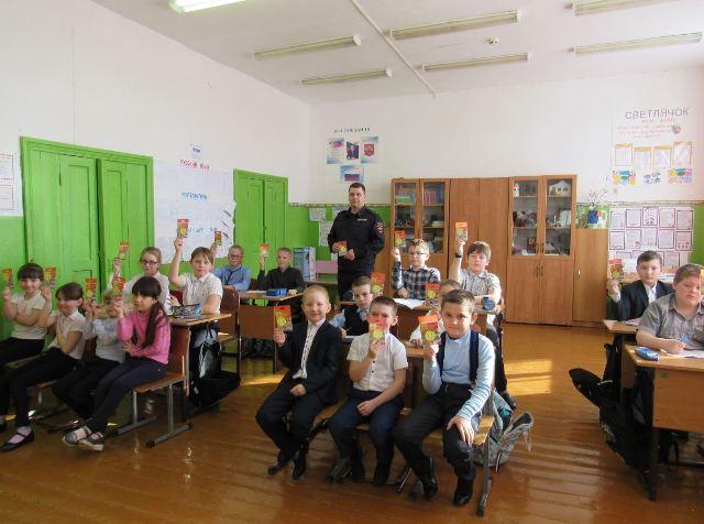 Светоотражатели школьникам Бугурусланского района