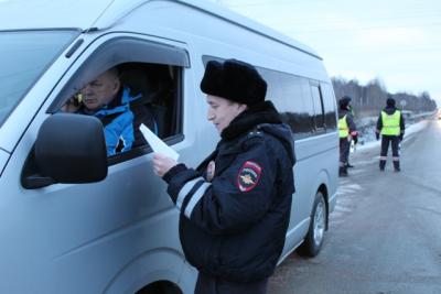 Около 6 тысяч автобусов проверили сотрудники Госавтоинспекции Свердловской области за два месяца