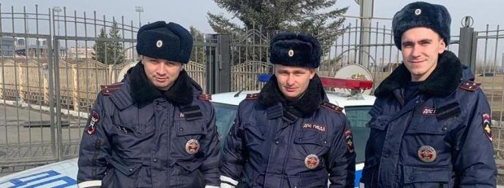Жительница Казани поблагодарила сотрудников Госавтоинспекции за помощь на дороге