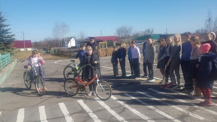 В Брянской области автоинспекторы проводят акцию «Я люблю велосипед!»