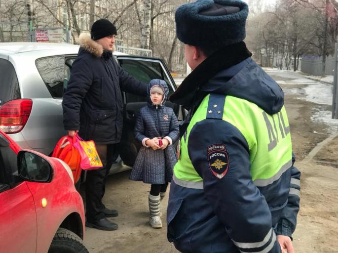 В городе Хабаровске сотрудники Госавтоинспекции провели акцию «Автокресло!»