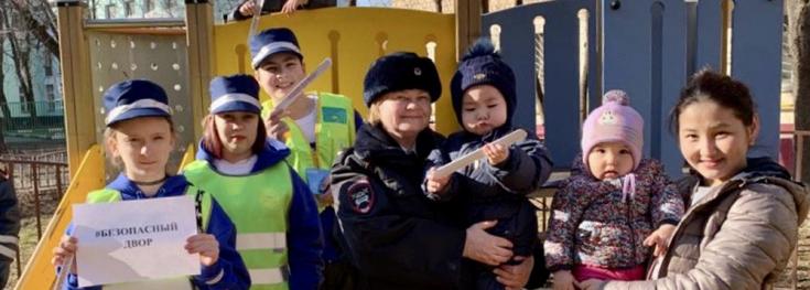 ГИБДД Москвы проводит акции по безопасности дорожного движения