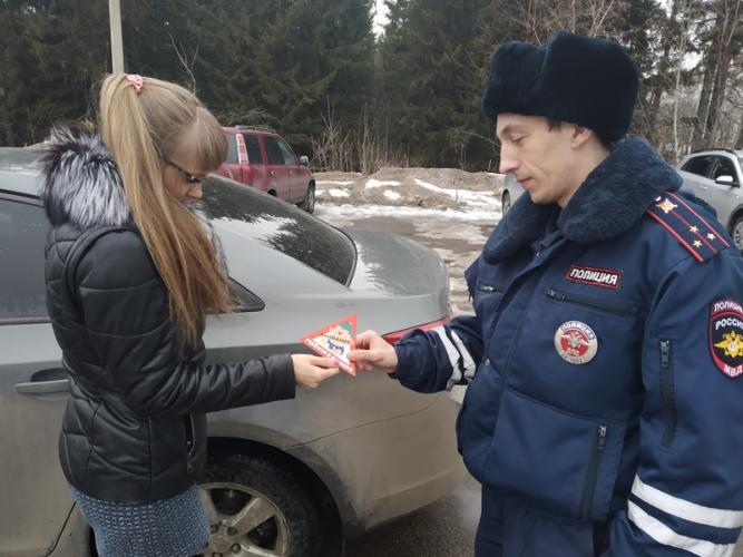 Железногорские автоинспекторы проверили правила перевозки детей