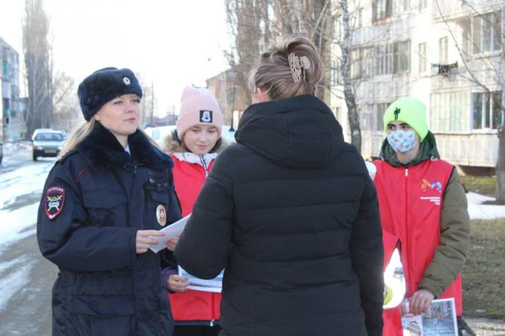 Дорожные полицейские провели акцию «Будь внимателен на дороге!»