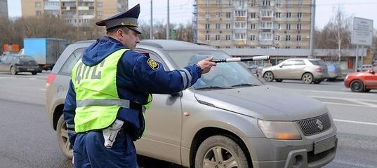 В ГИБДД призвали водителей не выходить из машин