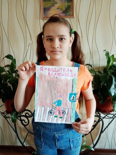 В Тункинском районе школьники поддержали акцию в социальных сетях #СидимДомаСПДД