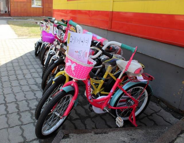 В Мысках полицейские провели профилактическую акцию «Велосипед без бед»