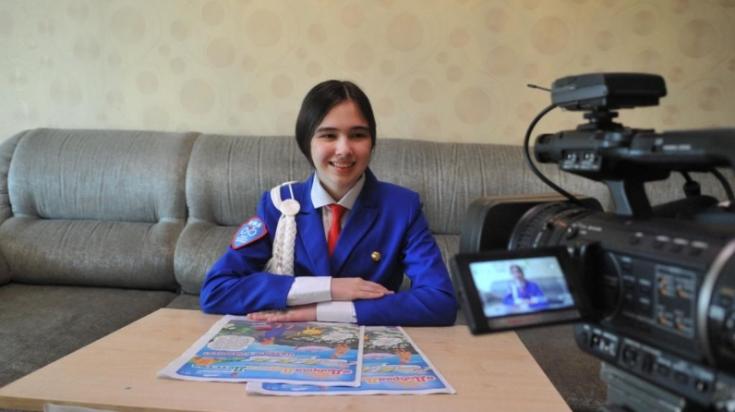 Юнкоры пресс-центра ЮИД Республики Татарстан подготовили видеоуроки в поддержку челленджа #ДомаоставайсяПДДзанимайся