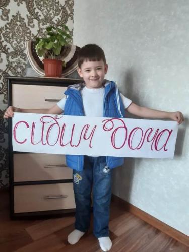 Госавтоинспекция Югры призывает детей и взрослых использовать световозвращающие элементы